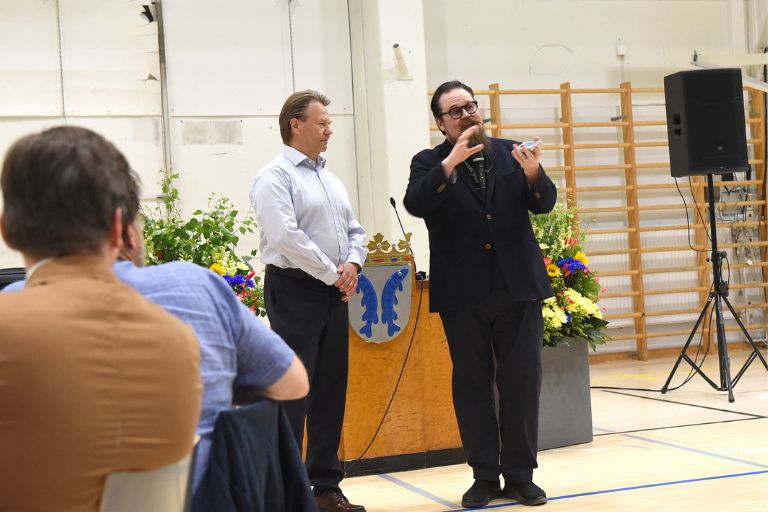 Mentalisti Pete Poskiparran upea esitys mykisti katsojat.